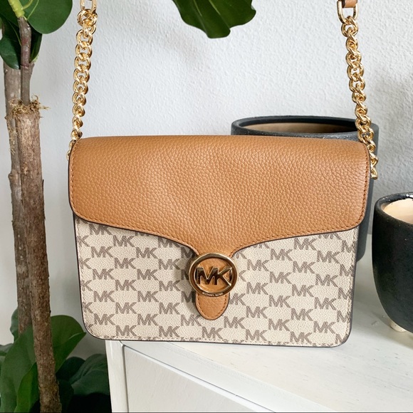 Michael Kors Large Vanna Crossbody Bag - Picture 4 of 13